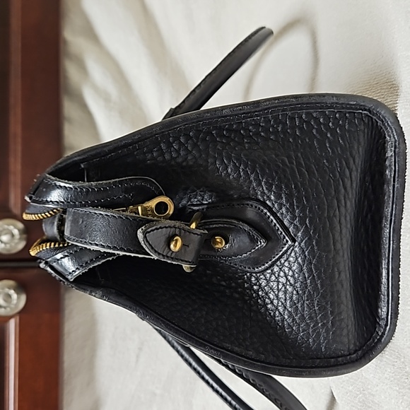 Dooney & Bourke purse - Picture 4 of 14